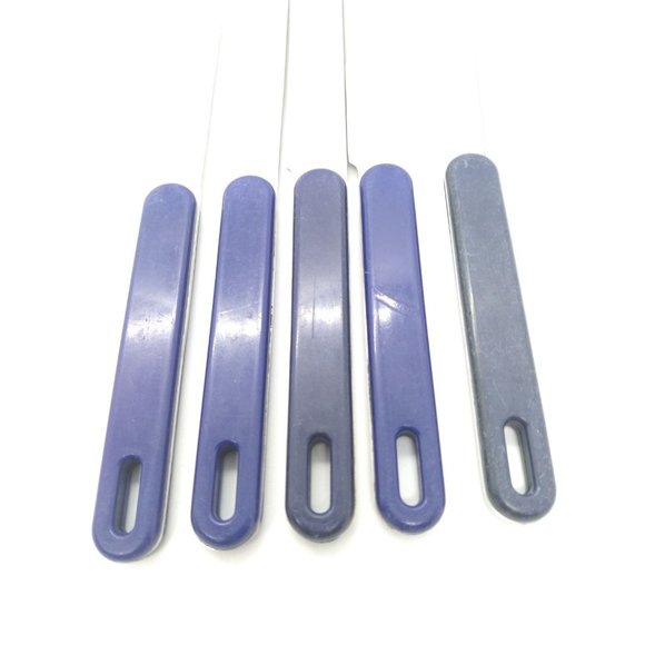 Ginkgo Stainless Korea Blue plastic hanging handle pierced HTF - Picture 3 of 9